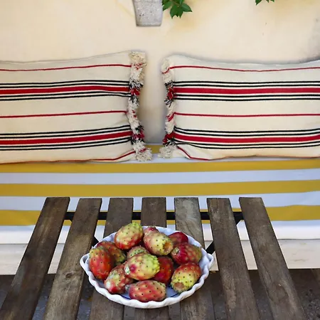 Apartment Crete Retreat - Nature & Comfort Await *